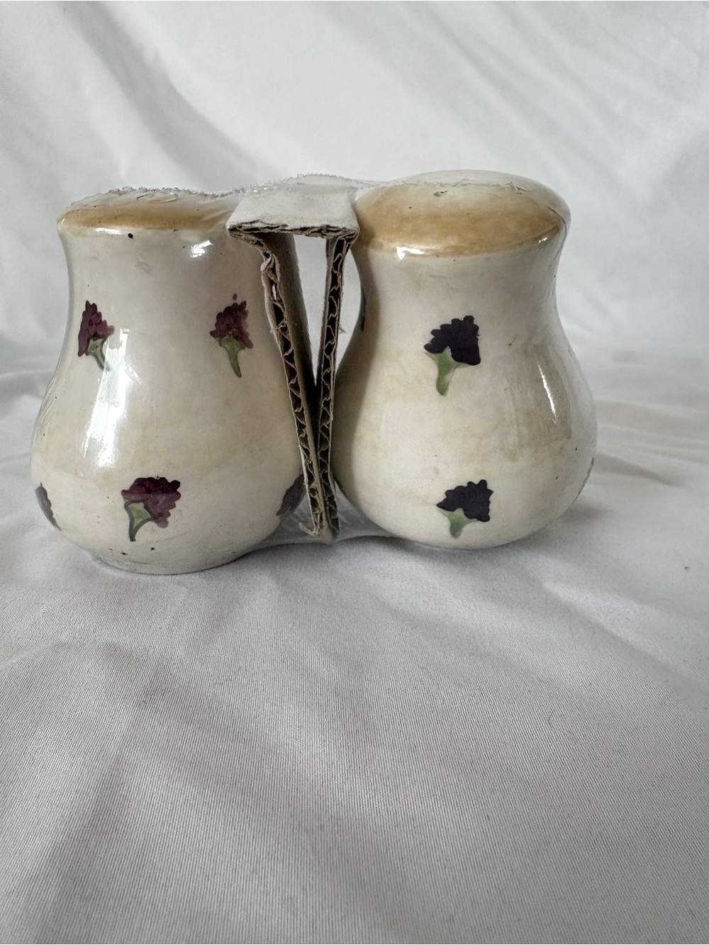 Vintage ceramic salt and pepper shakers floral print hand painted brand new